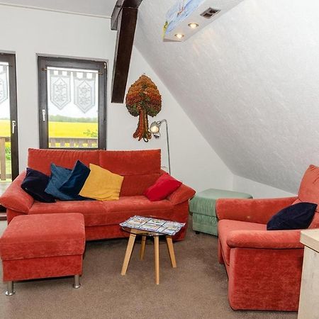 3-R-Ferienwohnung-Fuer-3-Personen-In-Schaprode-Auf-Ruegen-Zi4 Εξωτερικό φωτογραφία